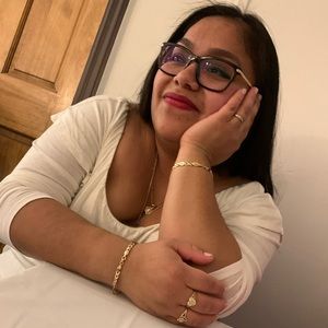 Meet your Posher, Veronica